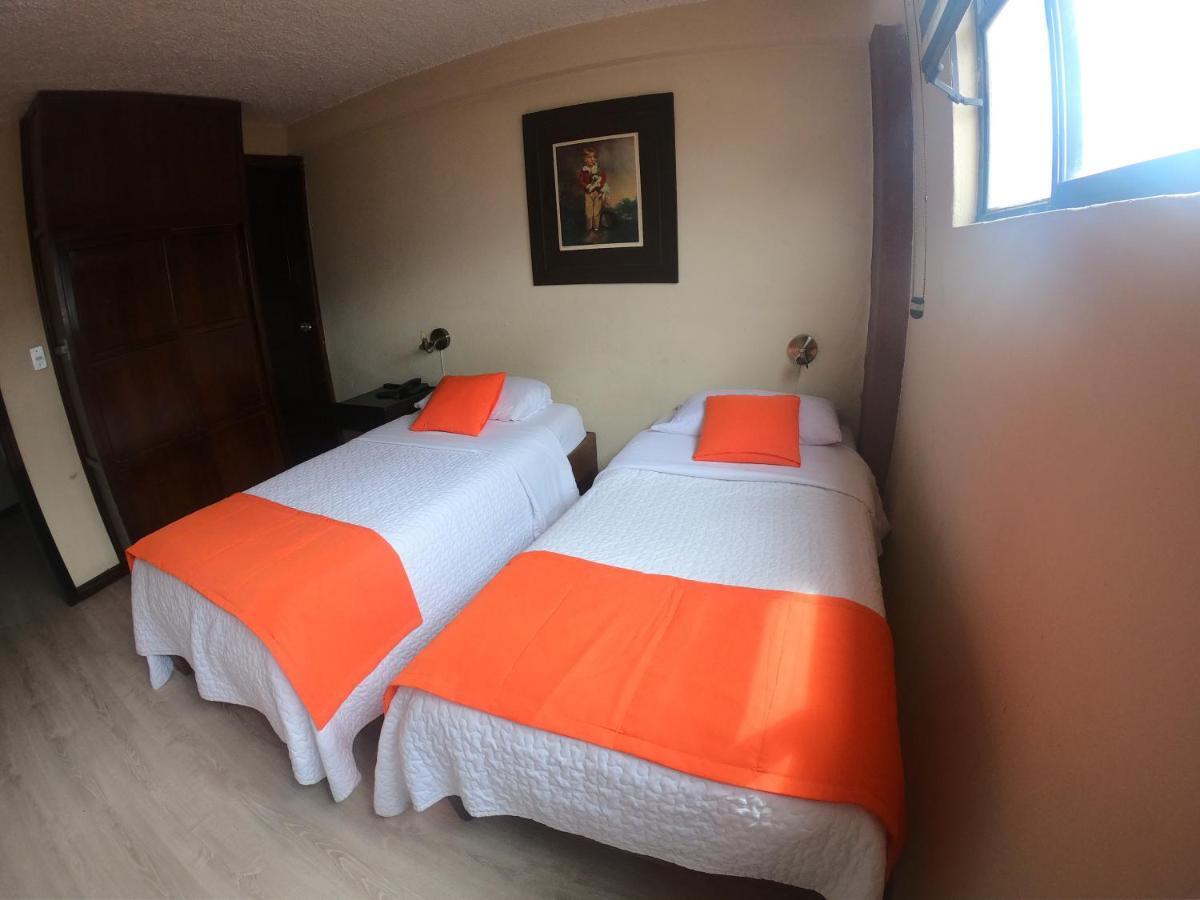 Hotel Catedral Cuenca By Pshotels Екстериор снимка